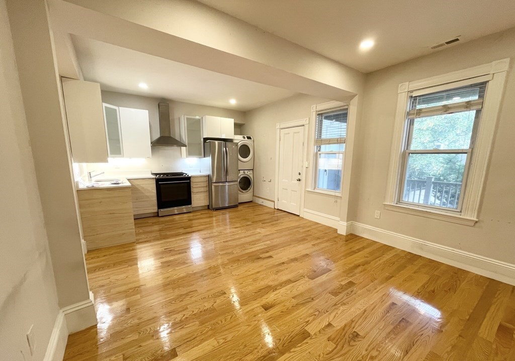 108 Buttonwood - Dorchester