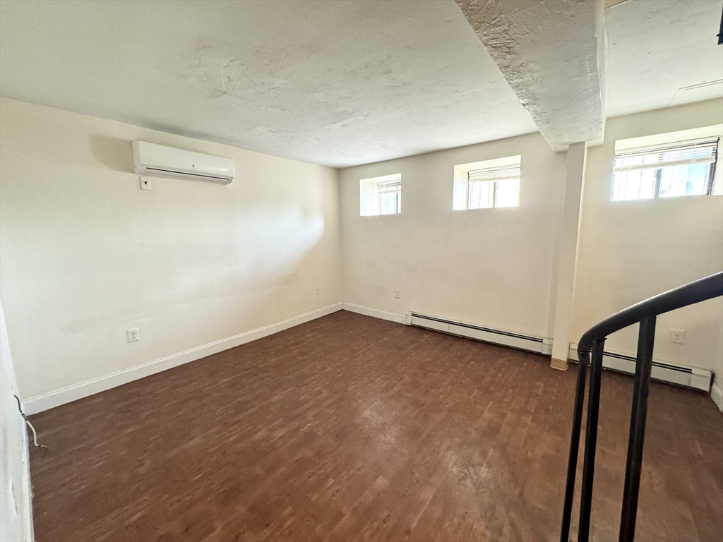 13 Ruggles - Roxbury