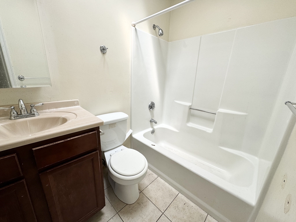 13 Ruggles - Roxbury
