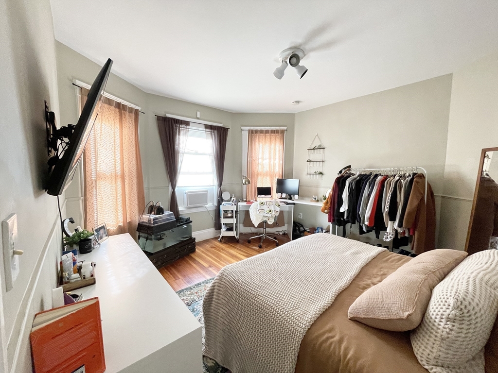 9 Taft - Dorchester