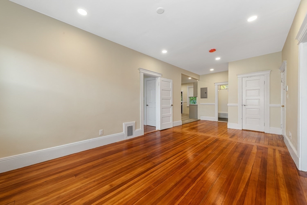 44 Brackett - Brighton