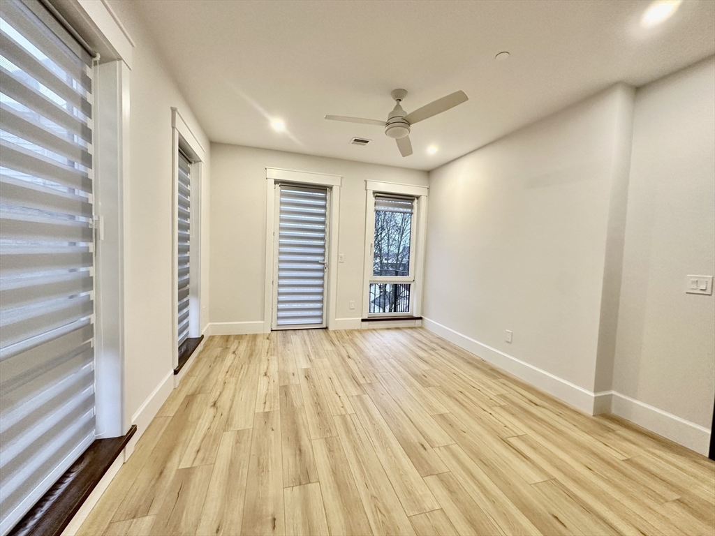 100 Mount Pleasant Ave. - Roxbury