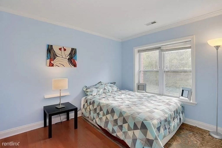 152 Newton St. - Brighton
