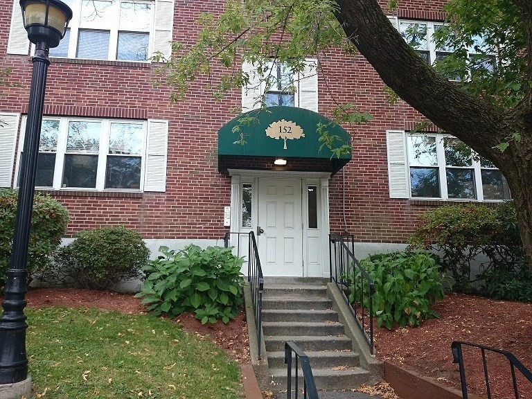 152 Newton St. - Brighton