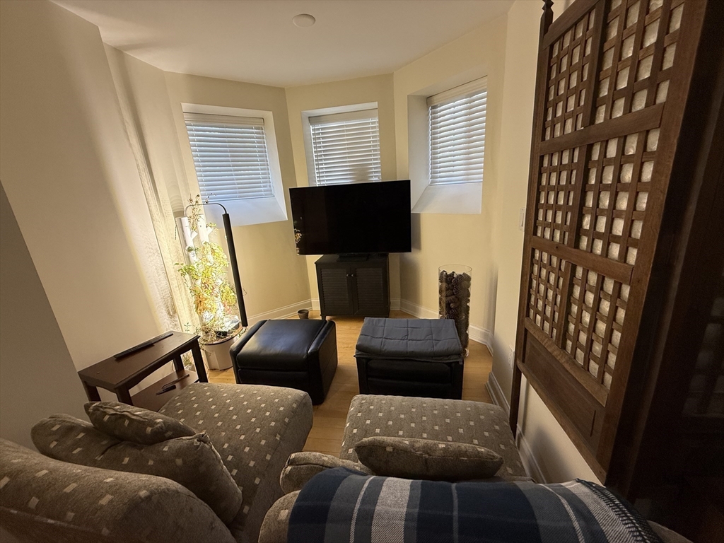 20 Chapel St. - Longwood