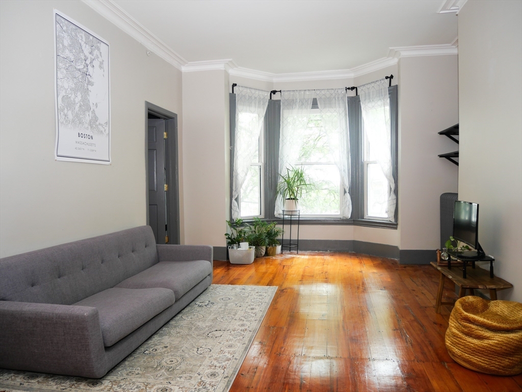 140 Trenton - East Boston