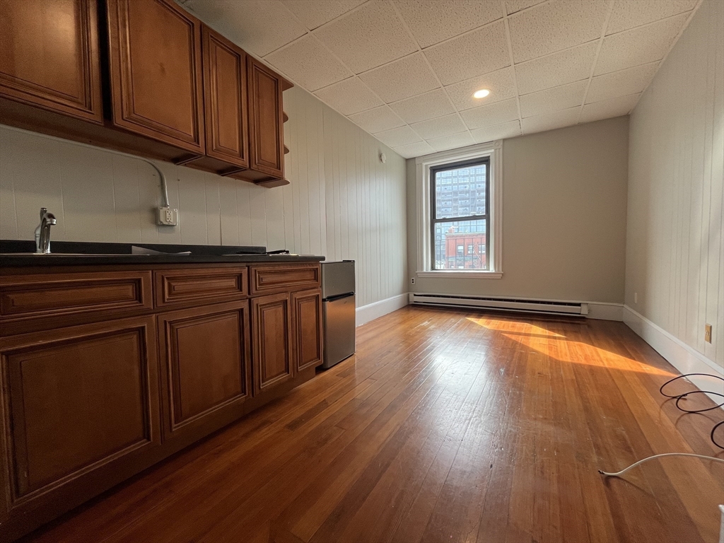 868 Beacon - Fenway