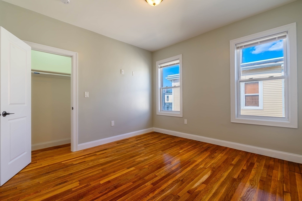 28-30 Chestnut - Jamaica Plain
