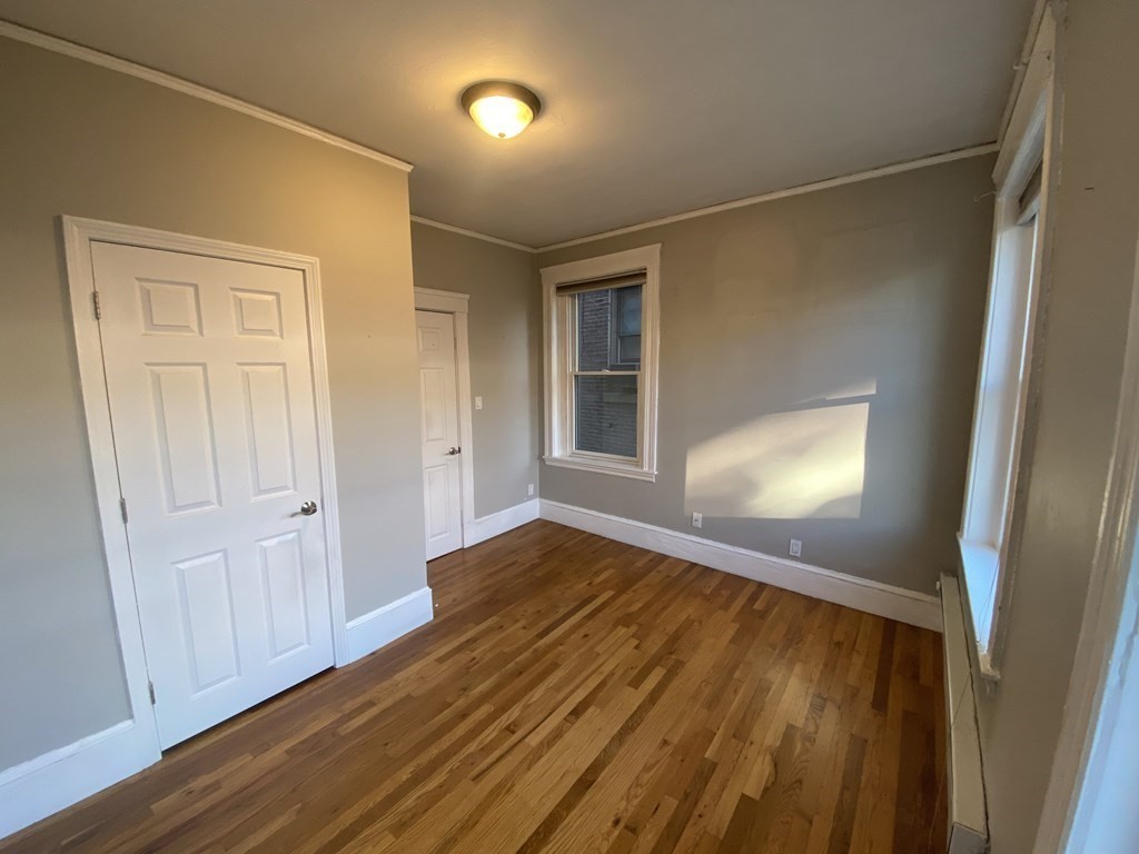 422 Hanover St. - North End
