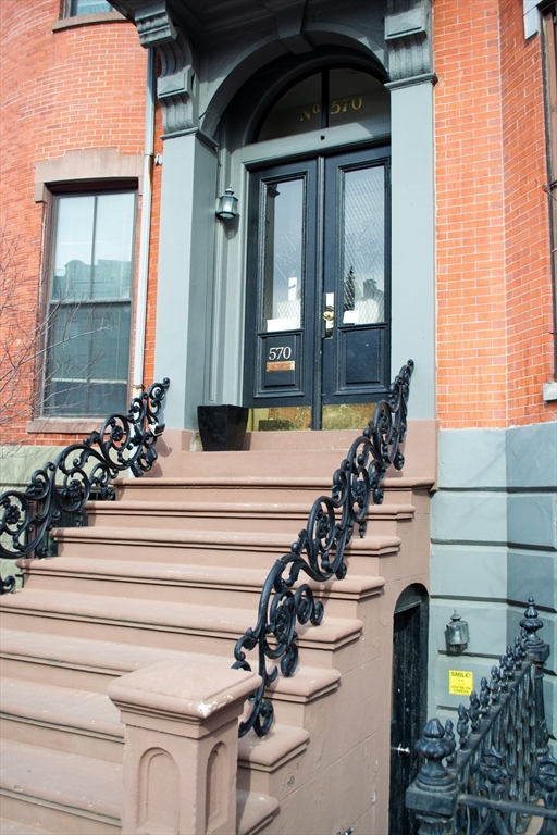 570 Massachusetts Ave. - South End