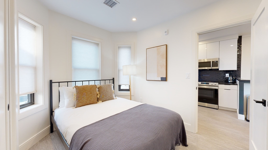 353 East 8th St. - South Boston