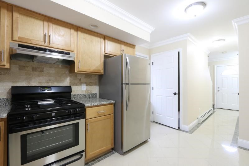 6 Guild St. - Roxbury