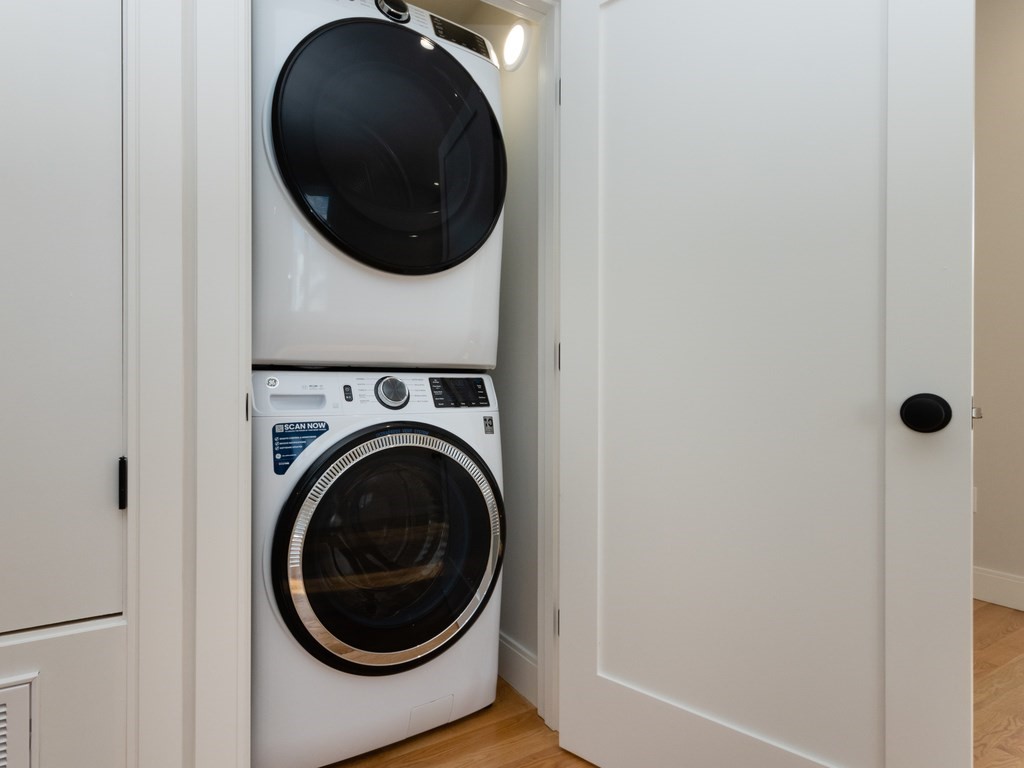 9 Tovar - Dorchester