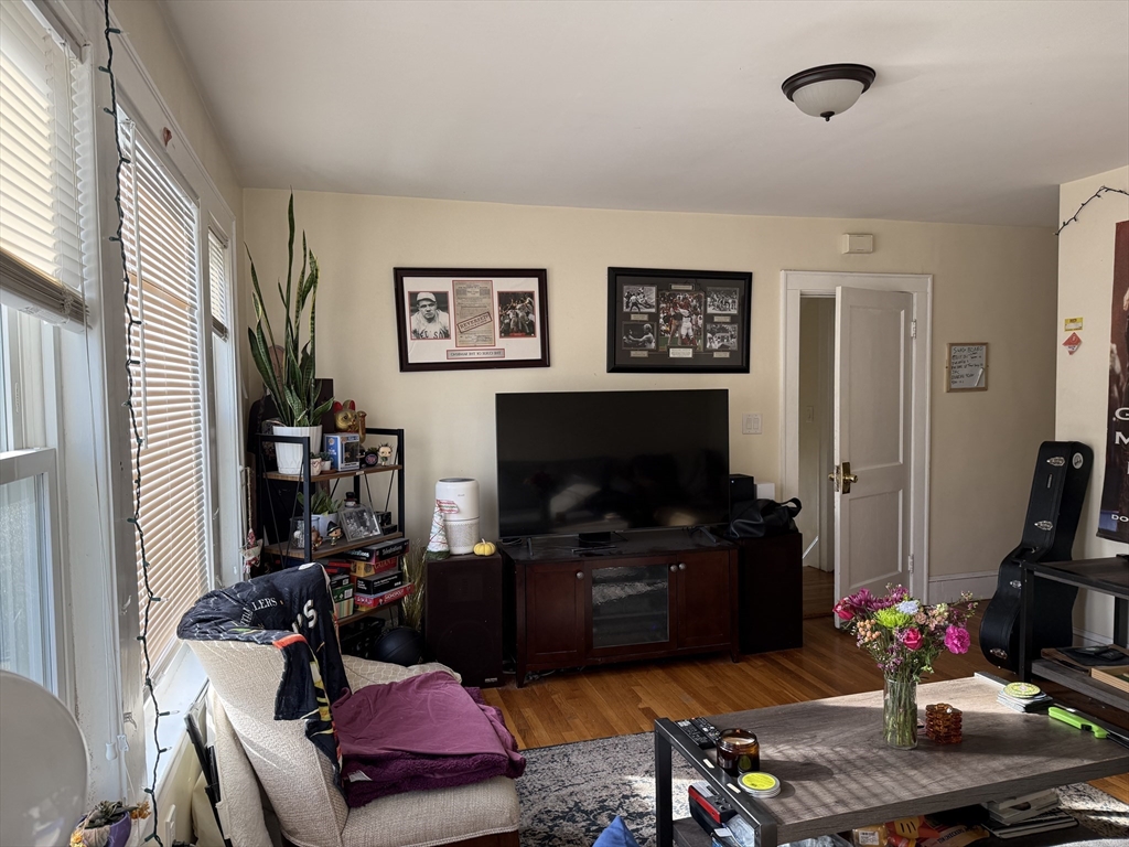 6-8 Cenacle Rd. - Brighton