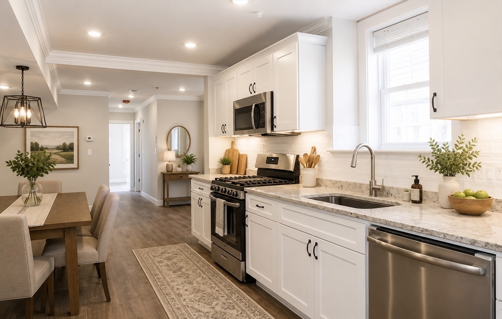 36 Monmouth - East Boston