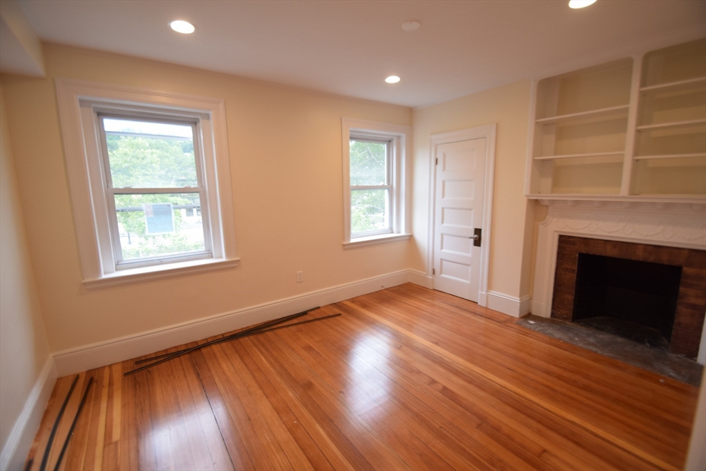 1616 Beacon - Coolidge Corner