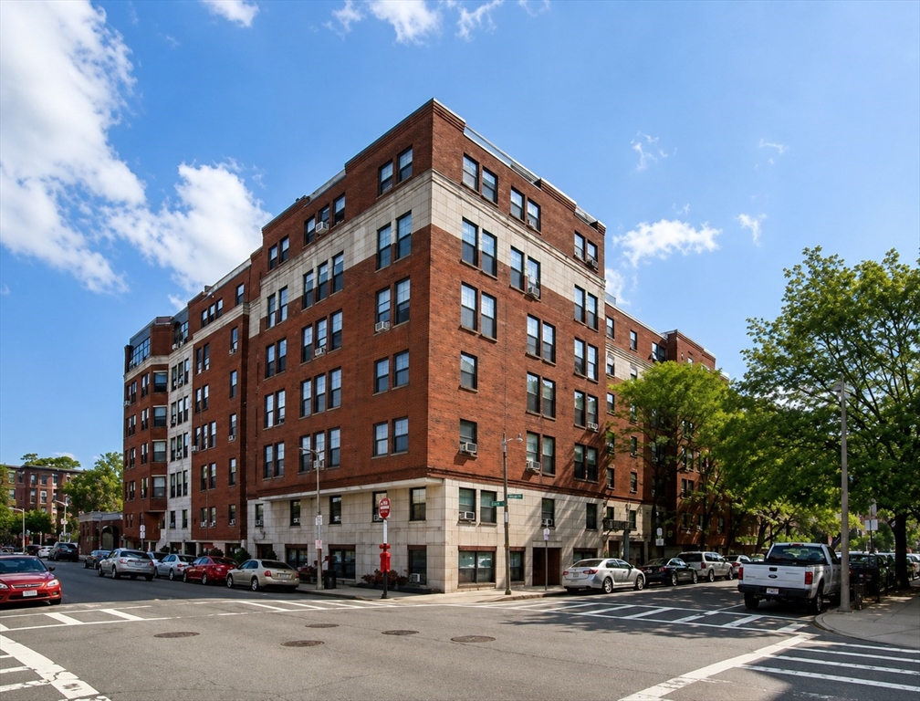 108 Peterborough St. - Fenway