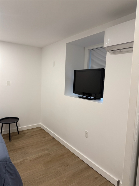 4 Westville - Roxbury