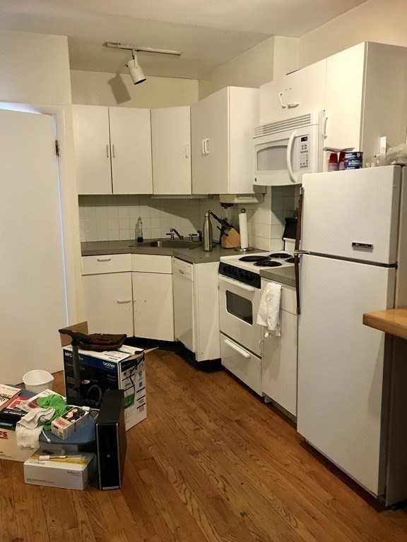 43 Grove St. - Beacon Hill