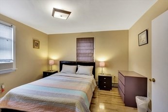 32 Bay St. - Riverside