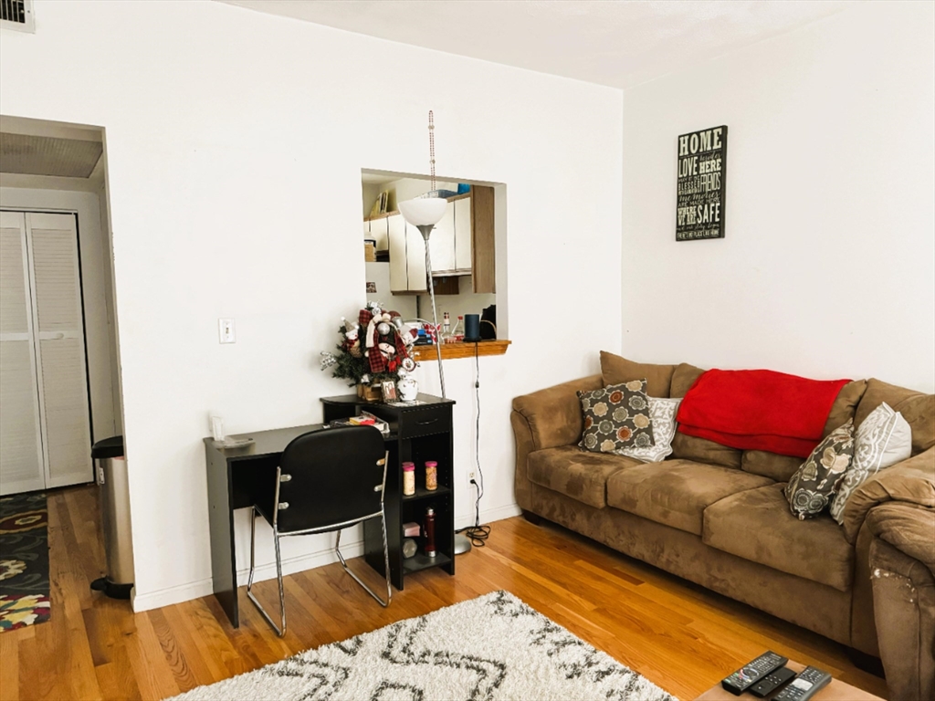 88 Gordon - Brighton