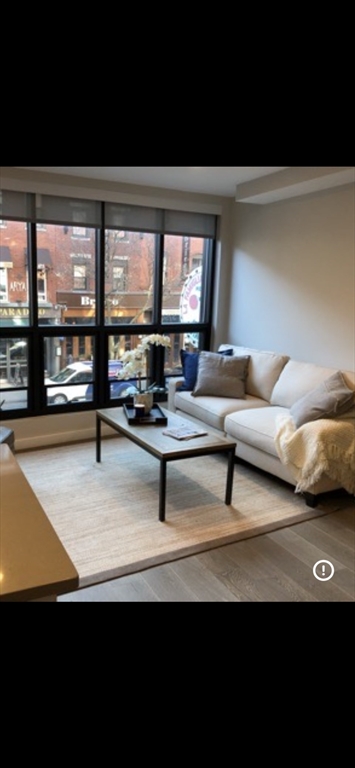244 Hanover - North End