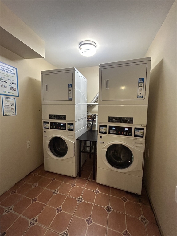 435 Walnut Ave. - Roxbury