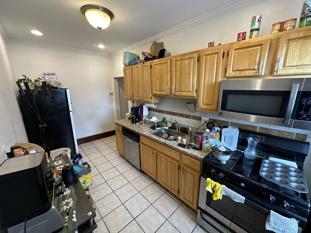 435 Walnut Ave. - Roxbury