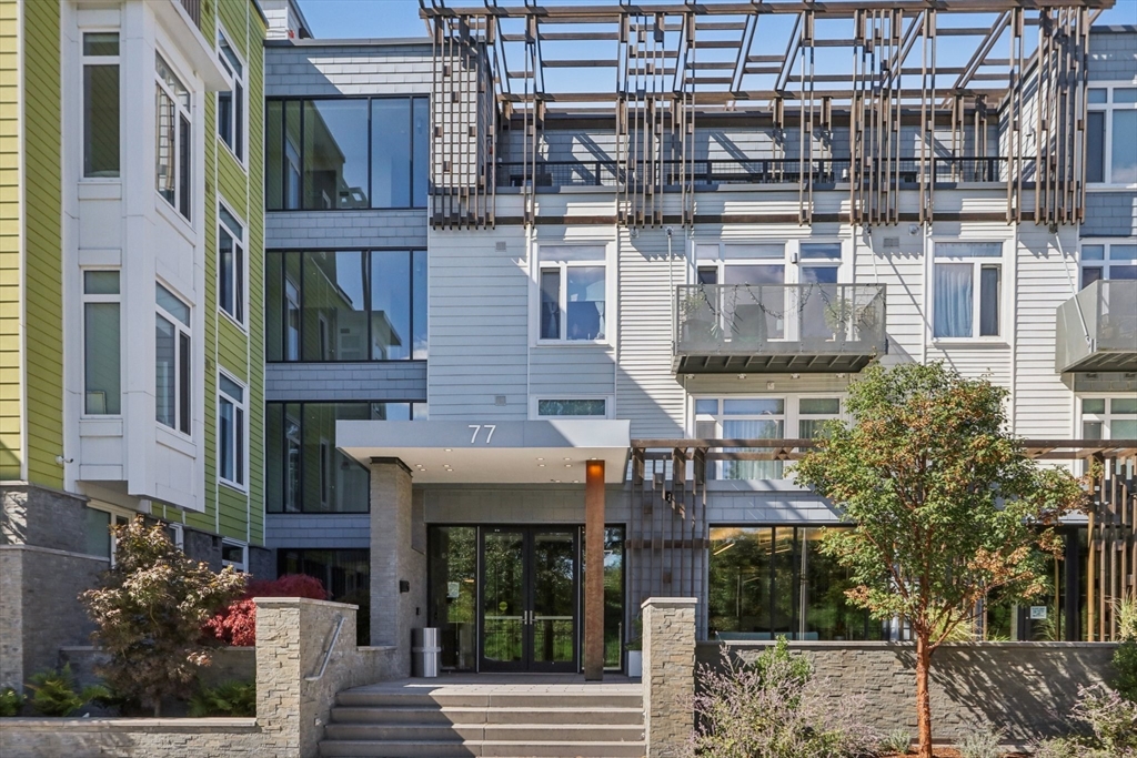 77 New - West Cambridge