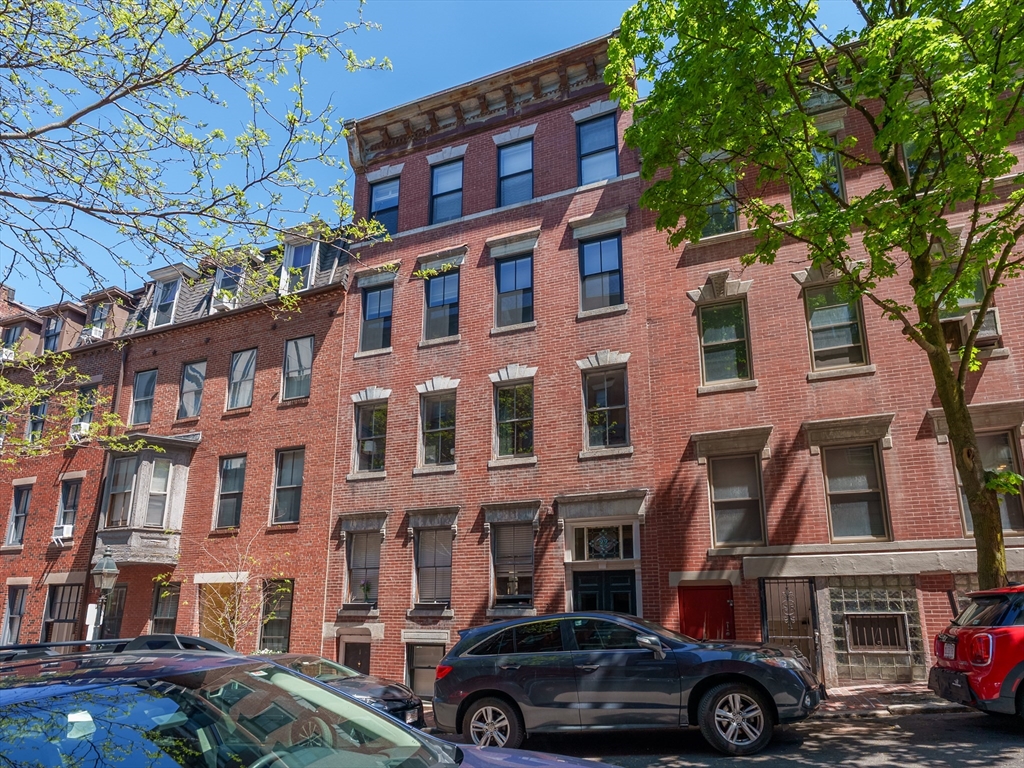 22 Irving St. - Beacon Hill