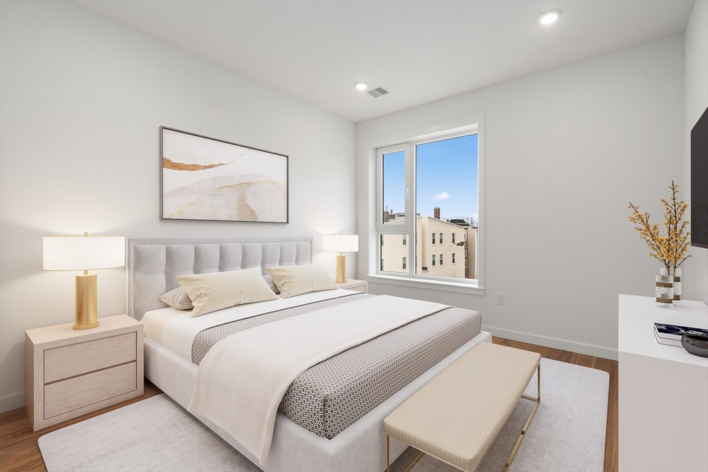 267 Old Colony - South Boston