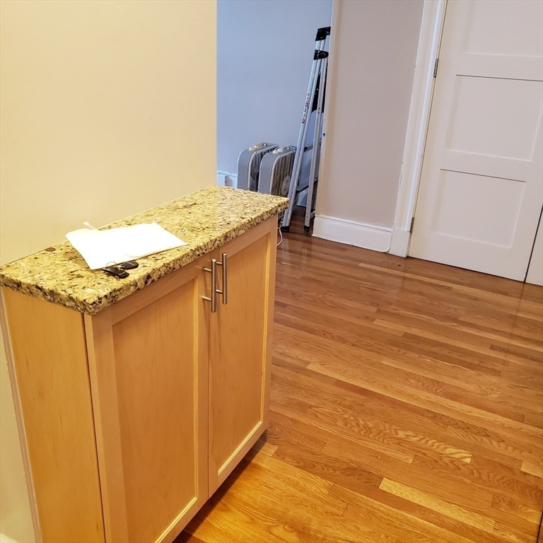 21 Beacon St. - Beacon Hill