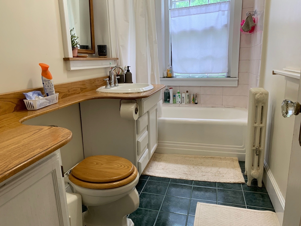 86 Buckingham St. - West Cambridge