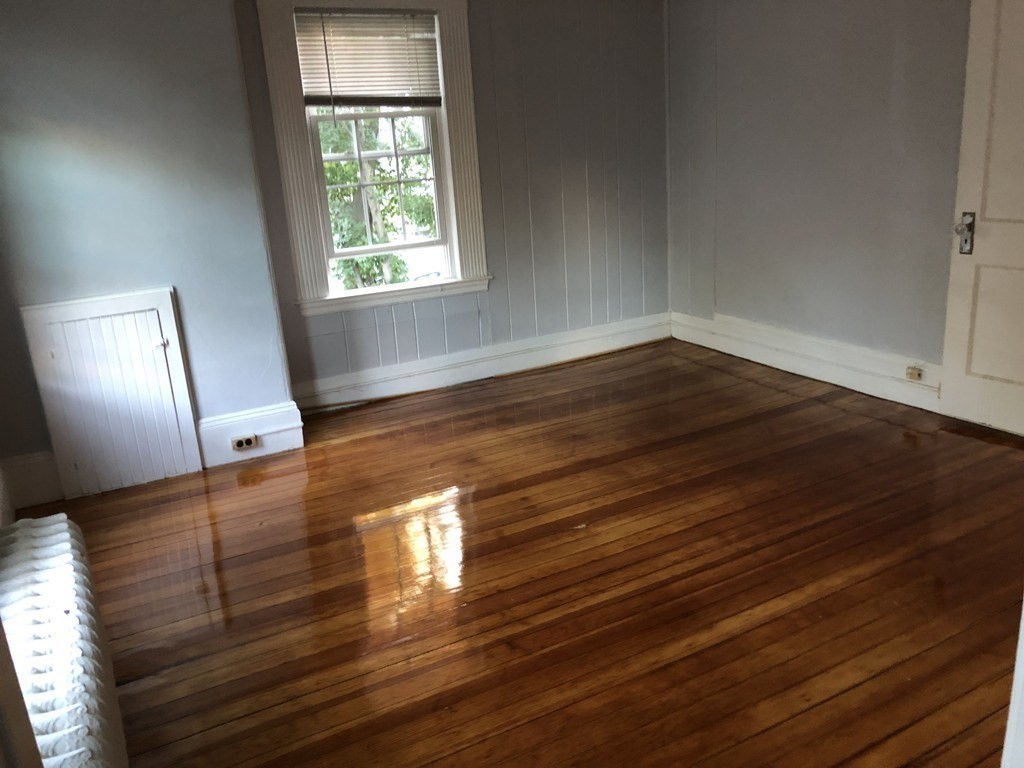 60 Kilsyth Rd. - Brighton