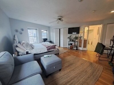 21 Moon St. - North End