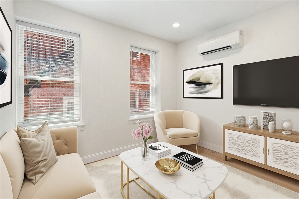 19 Bartlett Pl. - North End