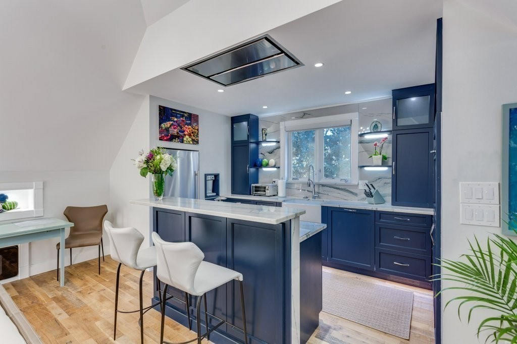 7 Brewer St. - Jamaica Plain