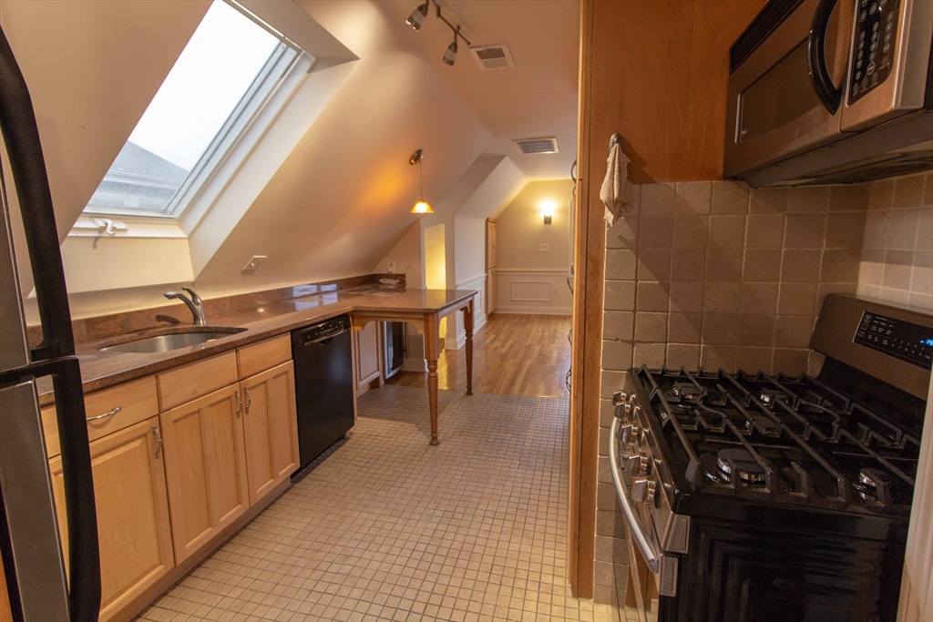 8-10 Richardson St. - Brighton