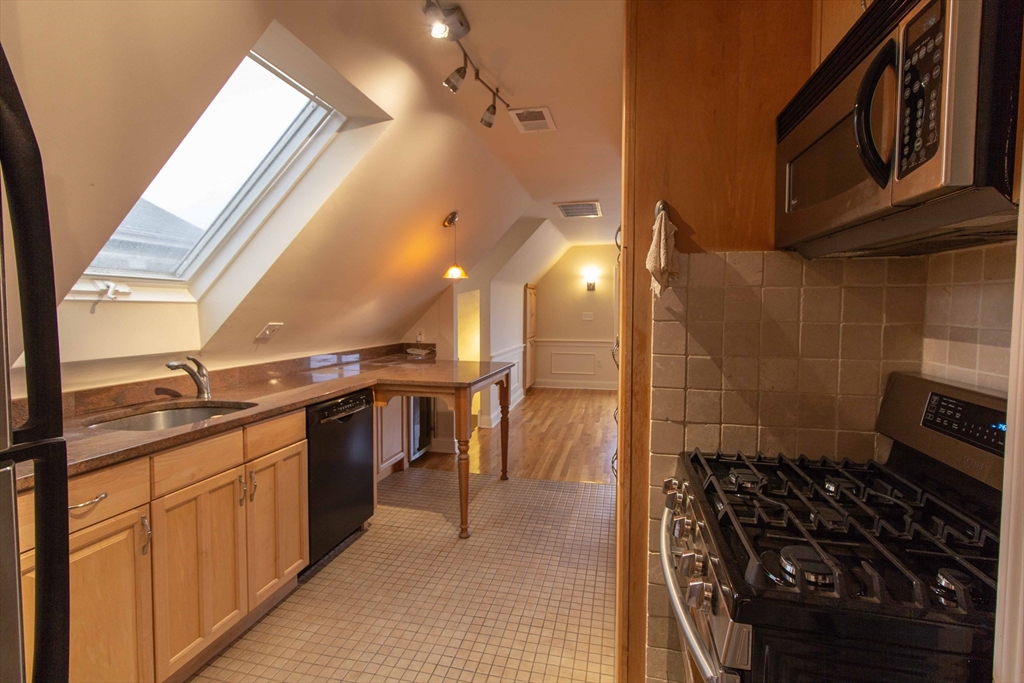 8-10 Richardson St. - Brighton
