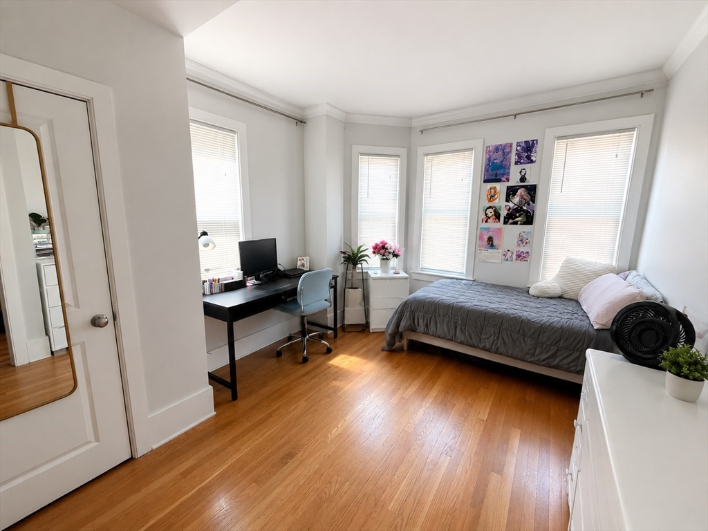 66 Mozart St. - Jamaica Plain