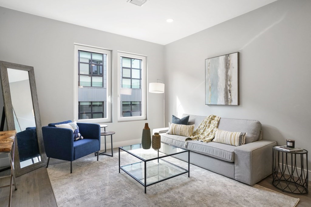 610 Rutherford Ave. - Charlestown