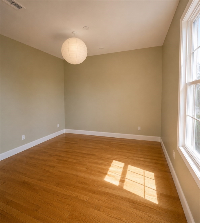 10 Roxbury - Roxbury