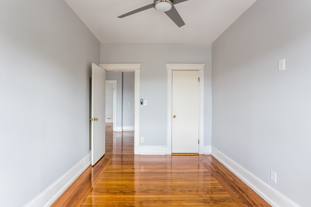 137 Peterborough St. - Fenway