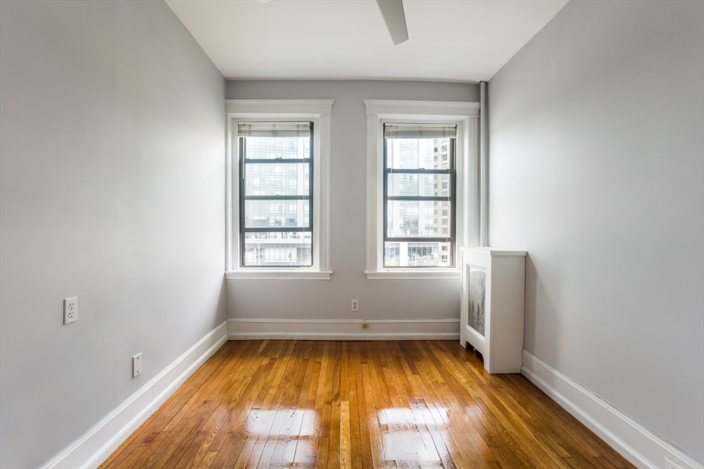 137 Peterborough St. - Fenway