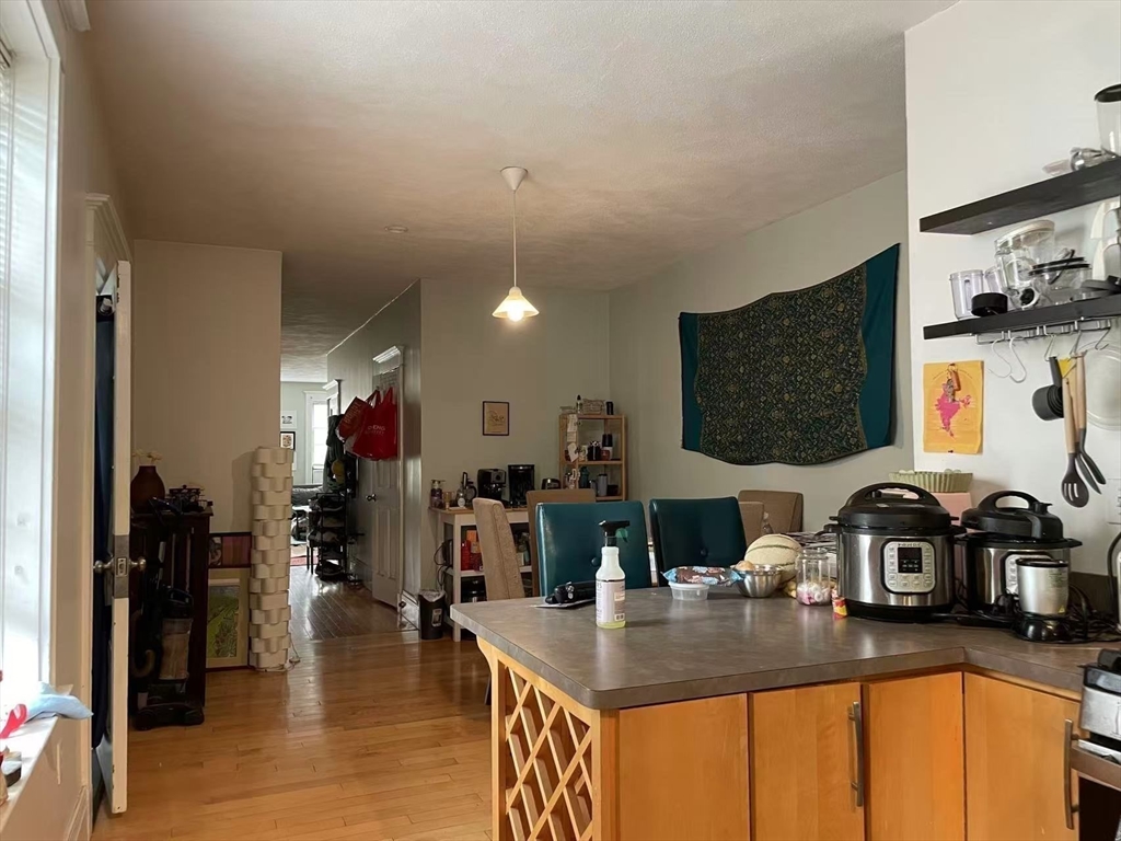 37 Park Vale - Allston