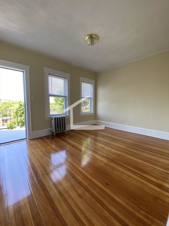 303 Tappan St. - Longwood