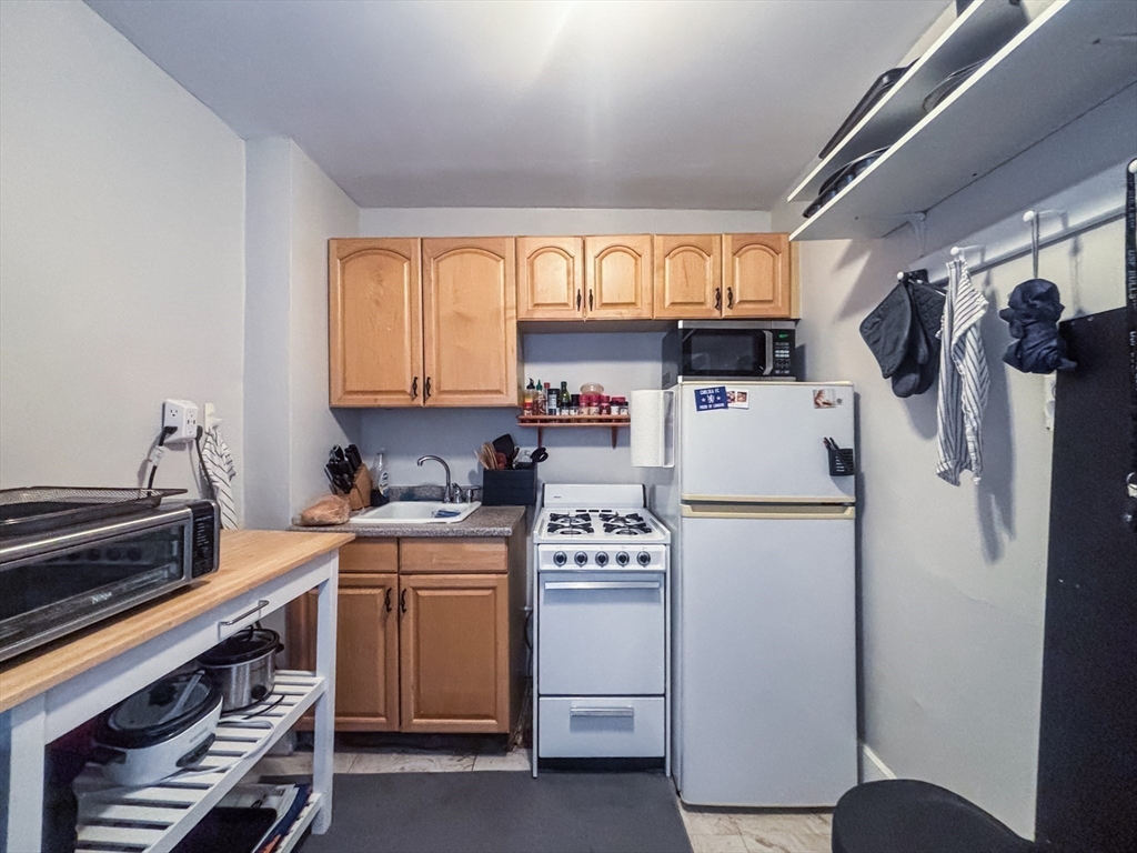 57 Dwight - South End