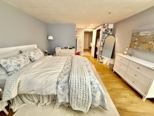 17 Thacher - North End