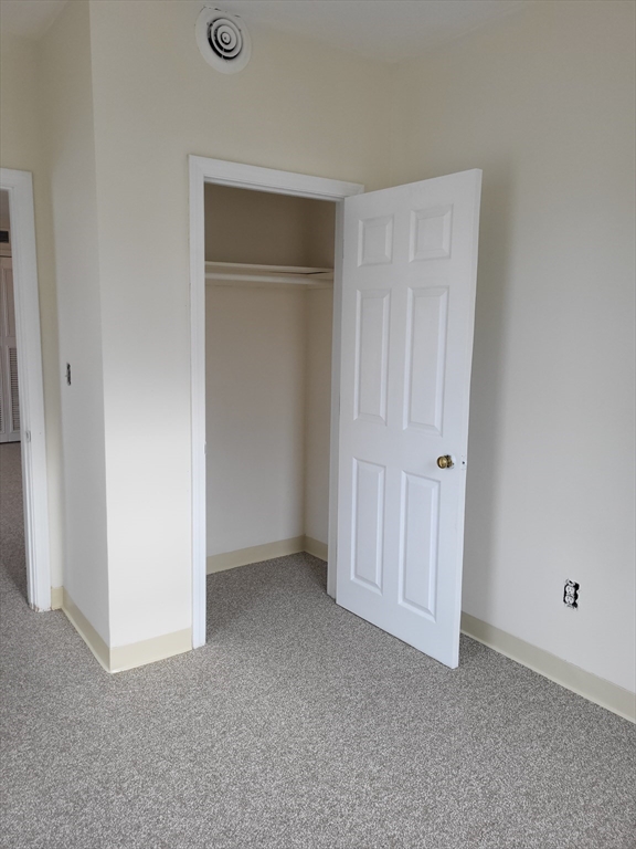 947 River St. - Hyde Park
