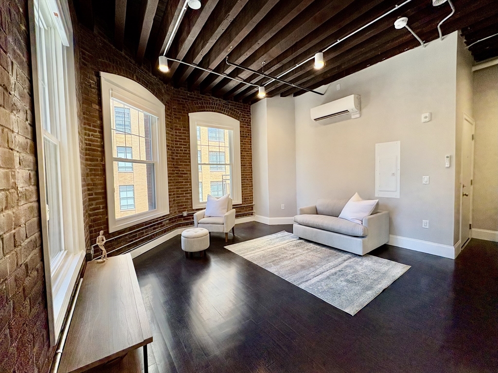 281 Franklin St. - Financial District